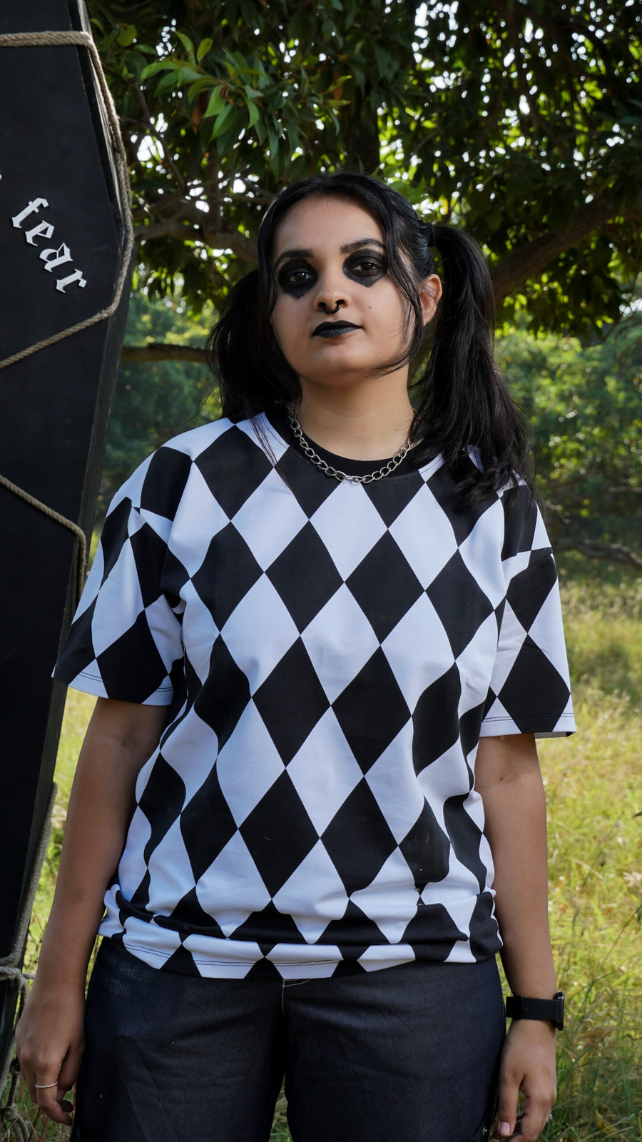 Diamond Checks T-shirt (Unisex)