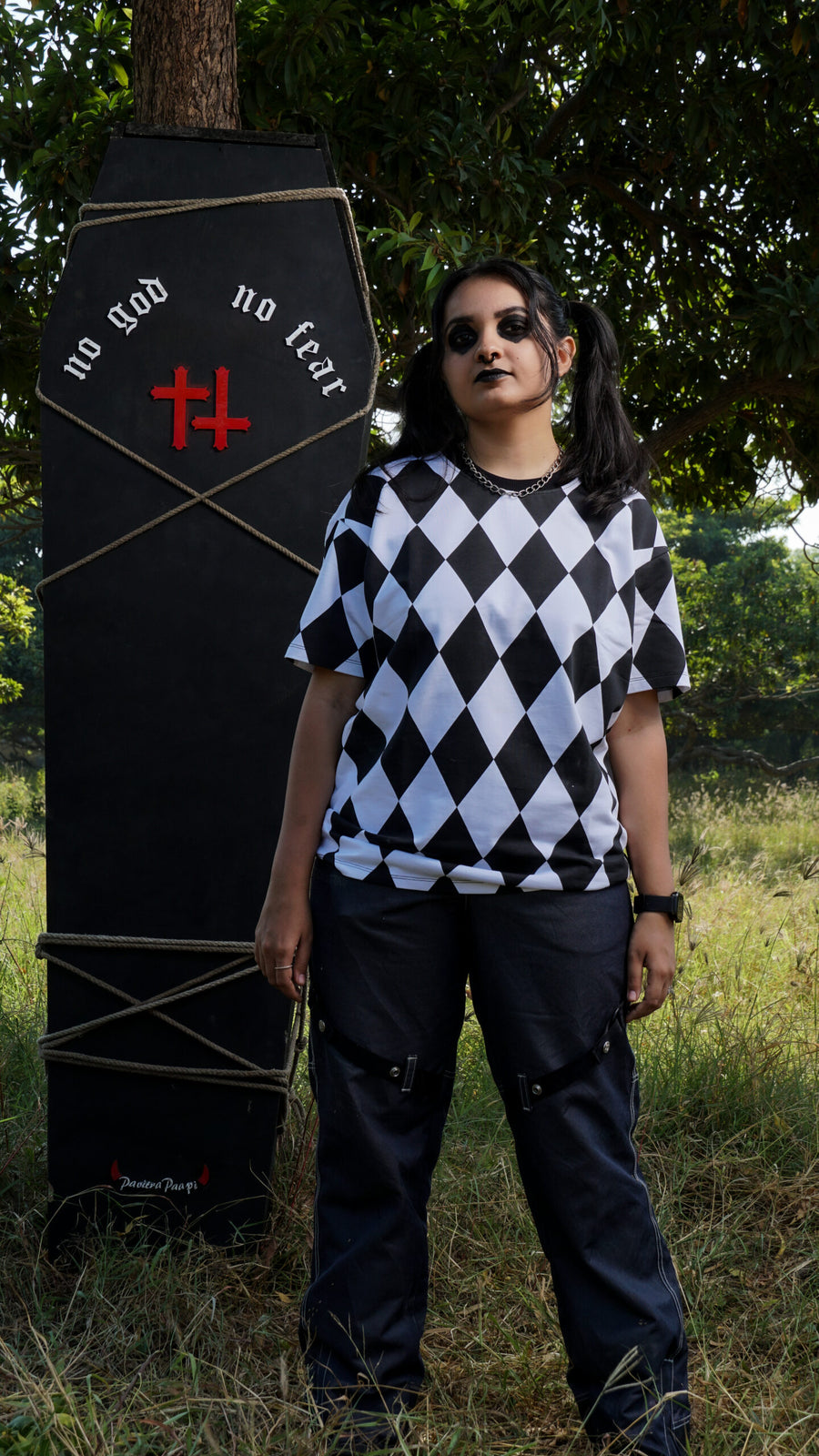 Diamond Checks T-shirt (Unisex)